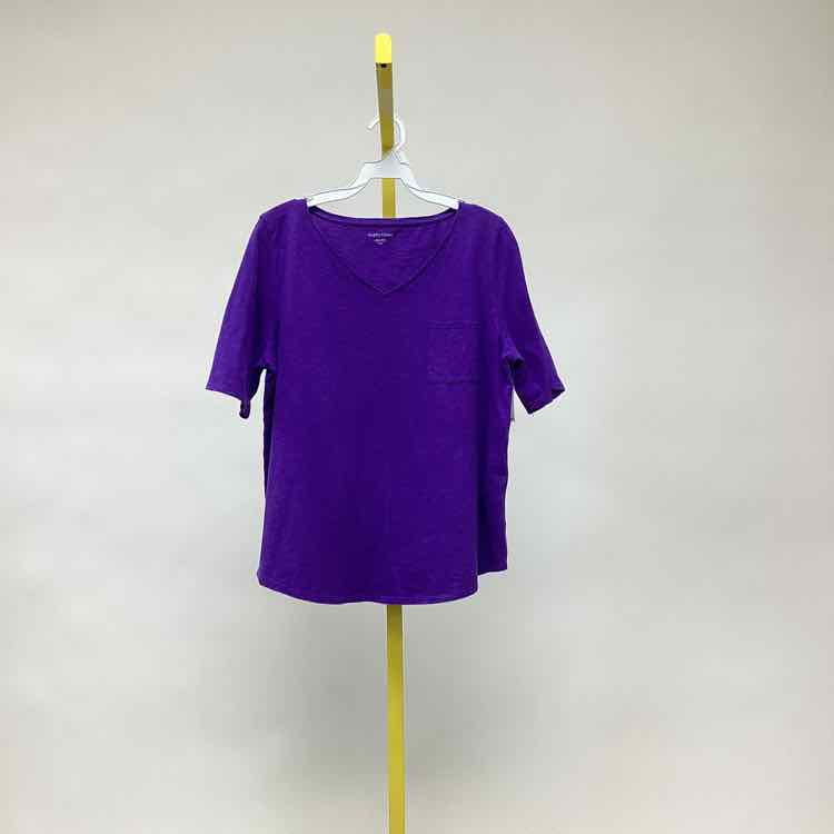 Size M Eileen Fisher Women's Shirt