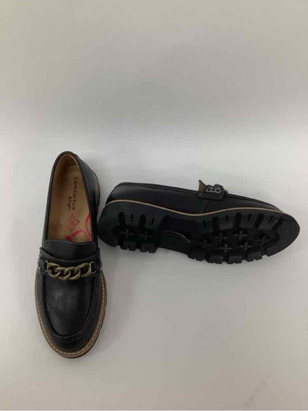 Comfortiva W Shoe Size 7 Women's Loafers