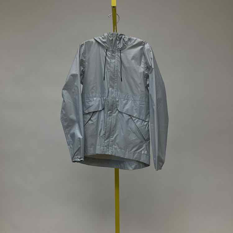 Size XS Under Armour Women's Raincoat