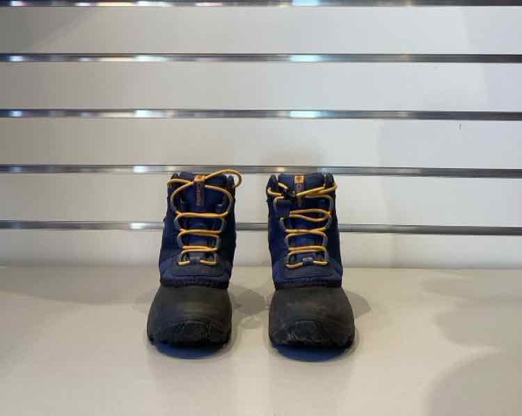 Child Shoe Size 9 Columbia Blue Print Boy's Winter Boots