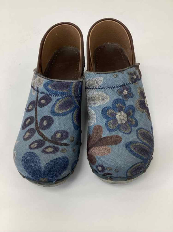 Dansko W Shoe Size 9 (40) Women's Clogs