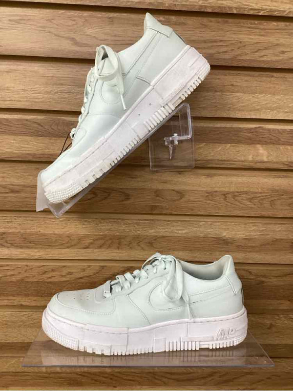 Nike W Shoe Size 9.5 Women's Sneakers