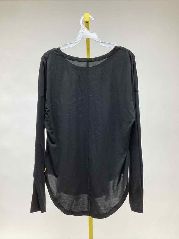 Size M Lucy Women's Long Sleeved Tops