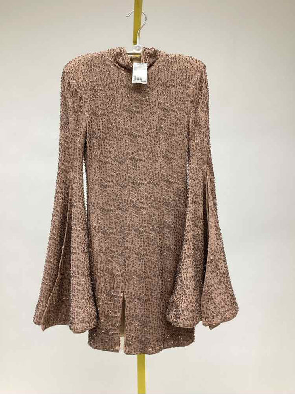 Size XS Michael Costello x Revolve Women's Gown/Evening Wear
