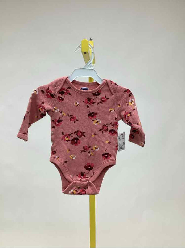 Old Navy Pink Print Child Size 6-12 Months Girl's Onesie