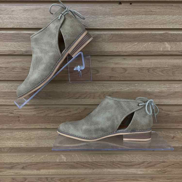 Rocket dog W Shoe Size 9 Women's Boots